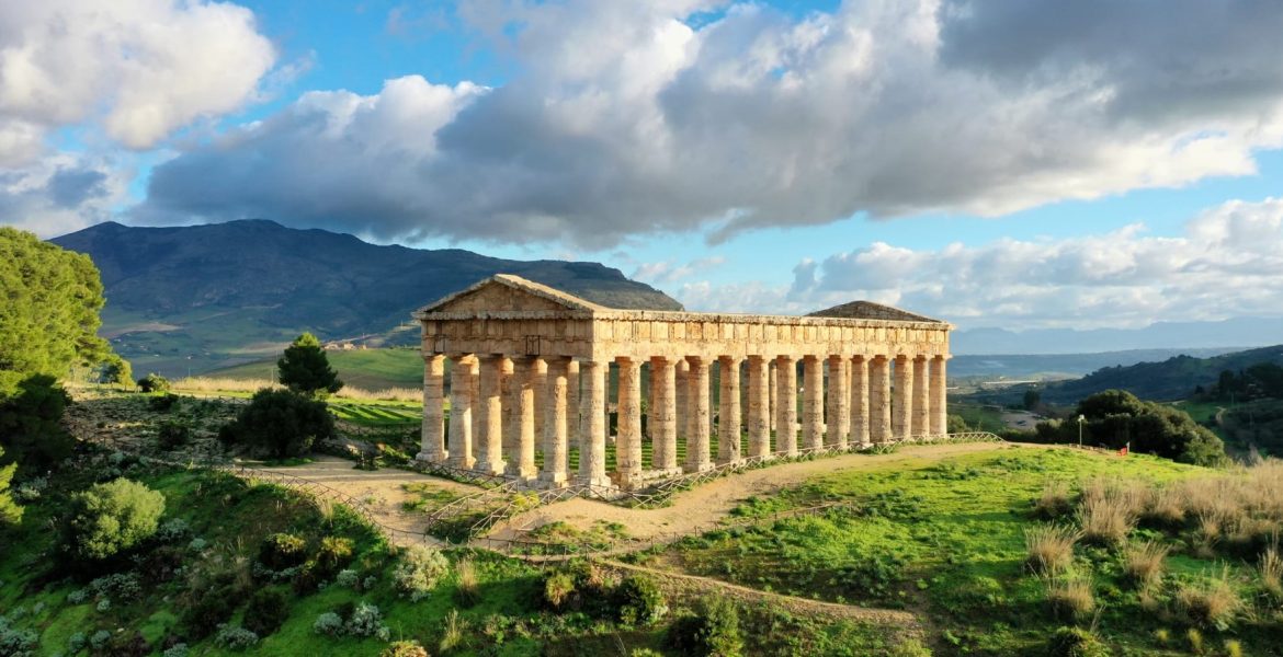 Un biglietto combinato per visitare il Parco Archeologico di Segesta ed il Museo di Pianto Romano